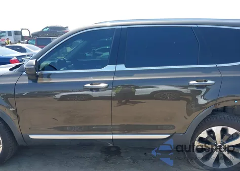 2022 Kia Telluride S z USA, uszkodzony, nr VIN 5XYP64HC0NG248009